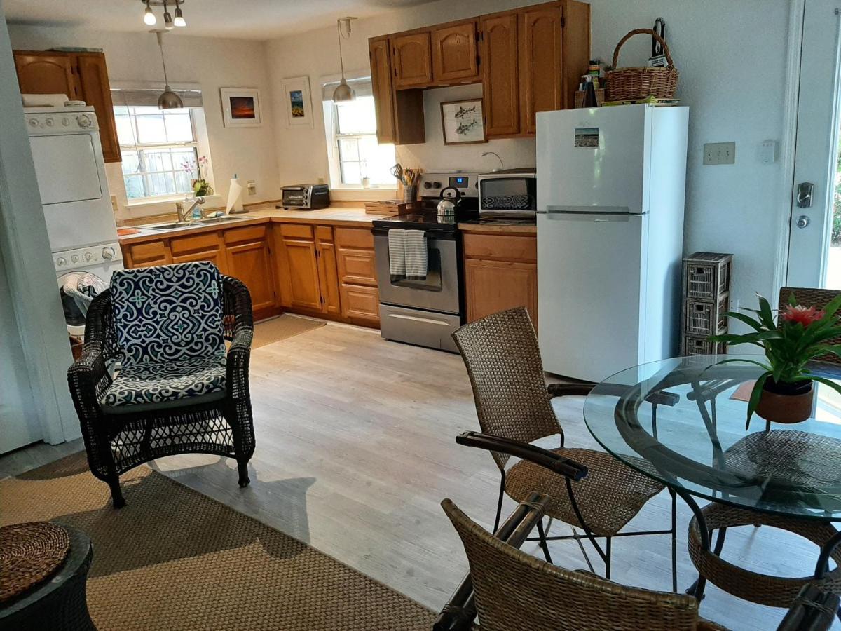Holiday home Private Poolside Pet-friendly Paradise Near Downtown *